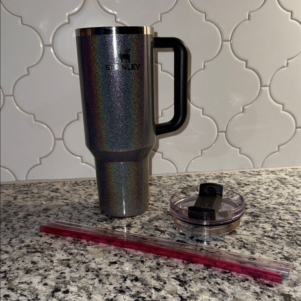 Stanley Midnight Glitz Iridescent 40oz